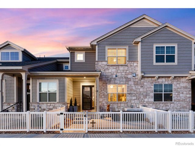 5221 Longshaw Court 2, Windsor, CO 80528