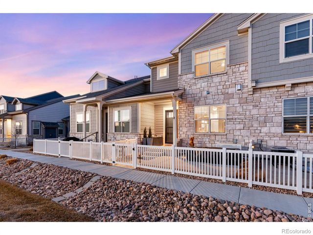 5221 Longshaw Court 2, Windsor, CO 80528