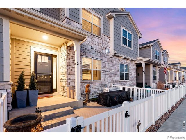 5221 Longshaw Court 2, Windsor, CO 80528