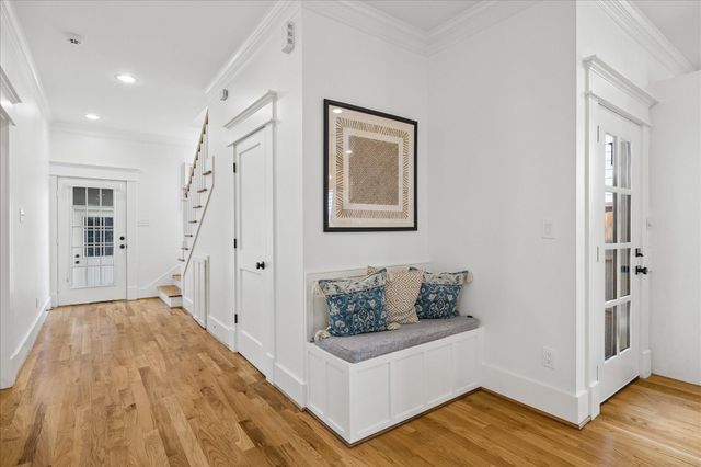 215 E 26th Street, Houston, TX 77008