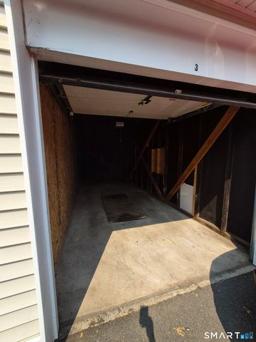 73 Brooklawn Street, New Britain, CT 06052