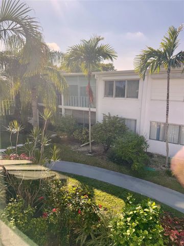 2151 NE 42nd Ct 237, Lighthouse Point, FL 33064