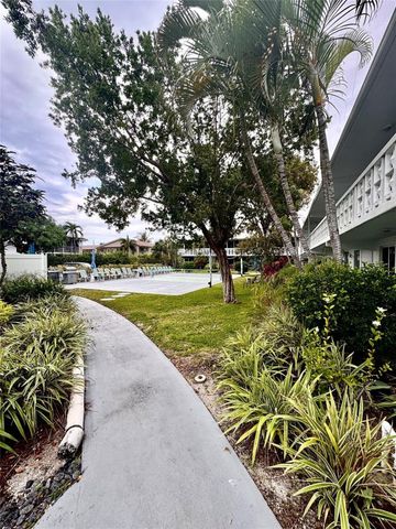 2151 NE 42nd Court 237, Lighthouse Point, FL 33064