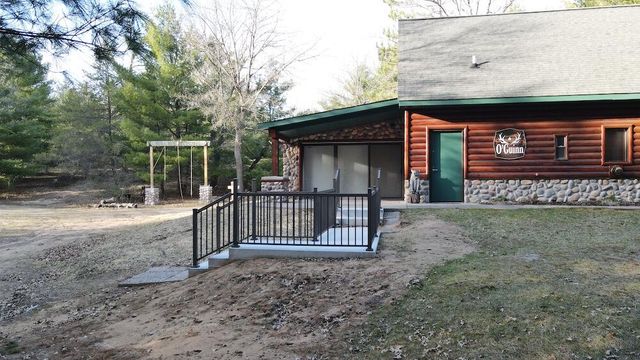 7584 Railroad Grade, Gladwin, MI 48624