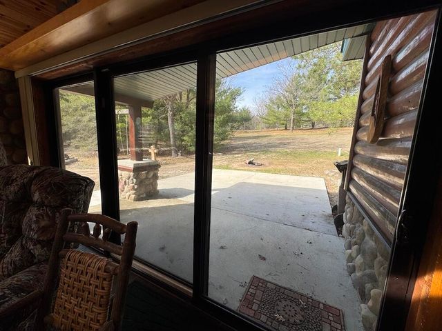 7584 Railroad Grade, Gladwin, MI 48624