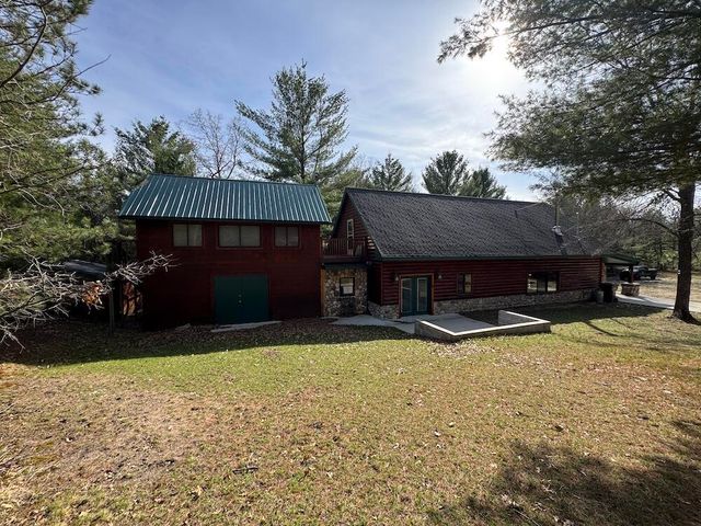 7584 Railroad Grade, Gladwin, MI 48624