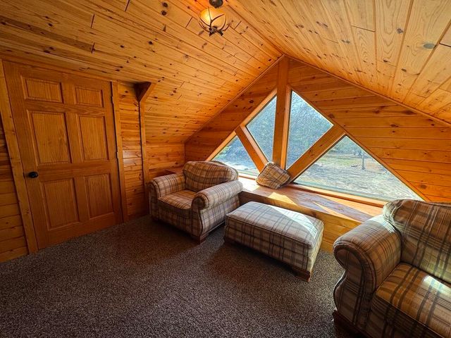 7584 Railroad Grade, Gladwin, MI 48624