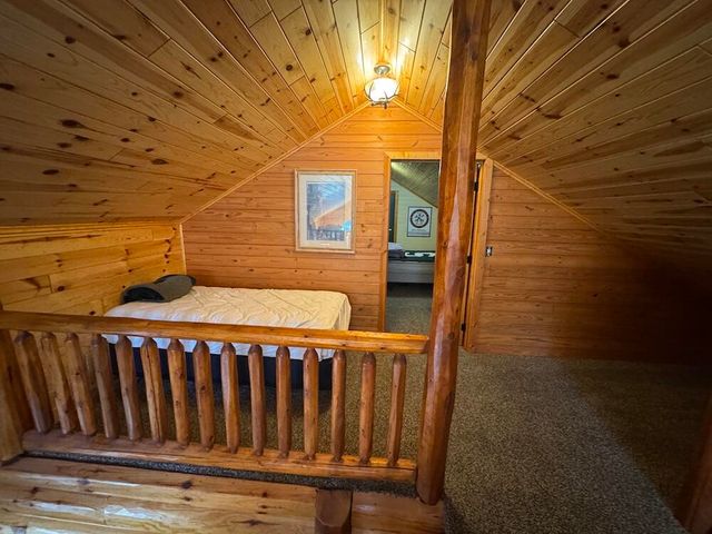 7584 Railroad Grade, Gladwin, MI 48624