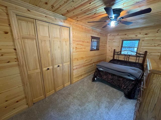 7584 Railroad Grade, Gladwin, MI 48624