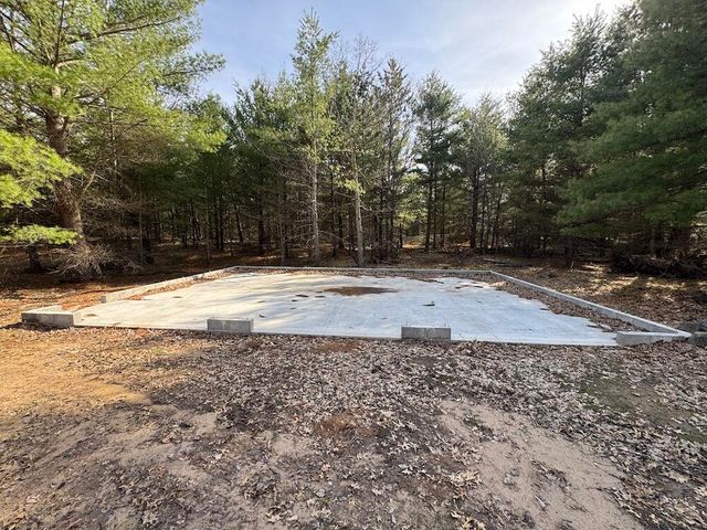 7584 Railroad Grade, Gladwin, MI 48624