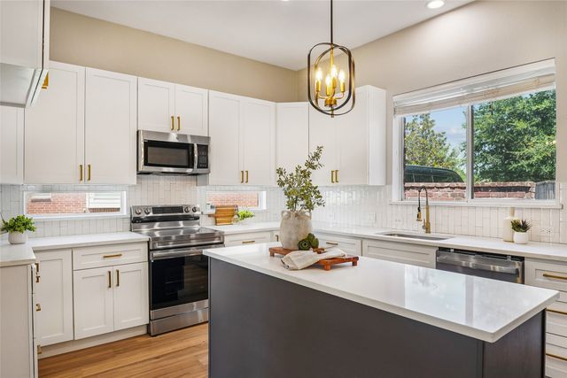 1405 Chase Oaks Drive, Keller, TX 76248