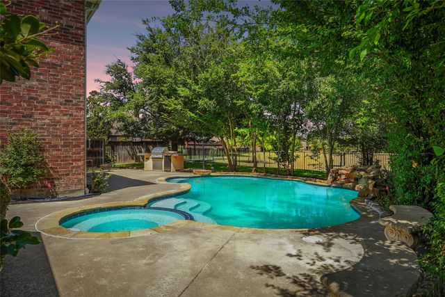 1405 Chase Oaks Drive, Keller, TX 76248