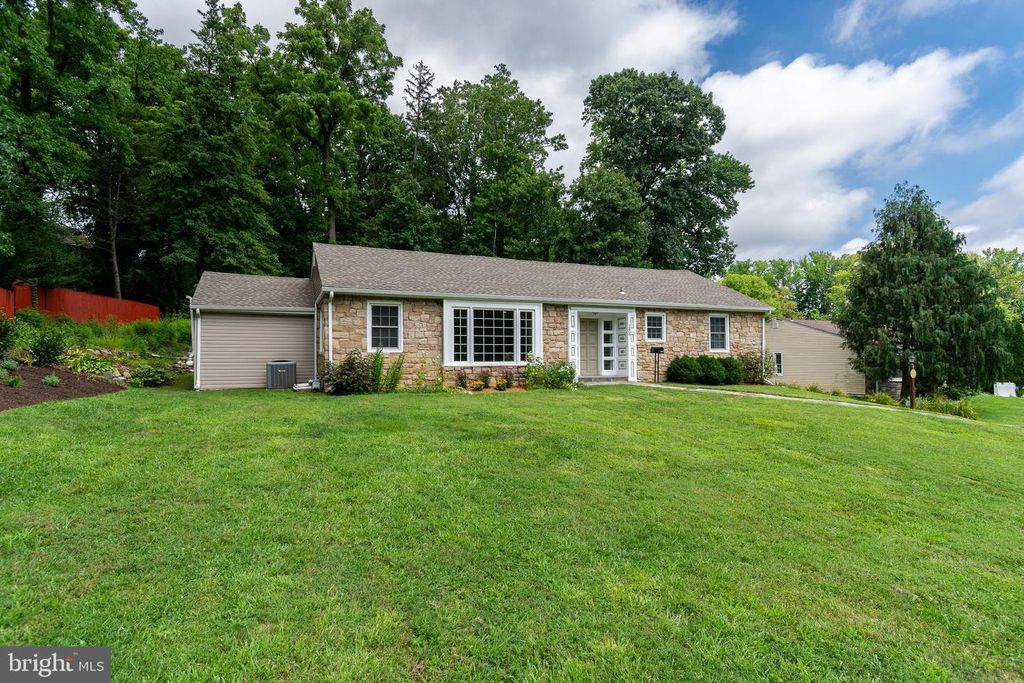 2809 W CHURCH RD, GLENSIDE, PA 19038 — photo 2