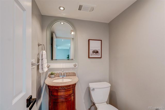 1424 S Simms Street, Lakewood, CO 80232