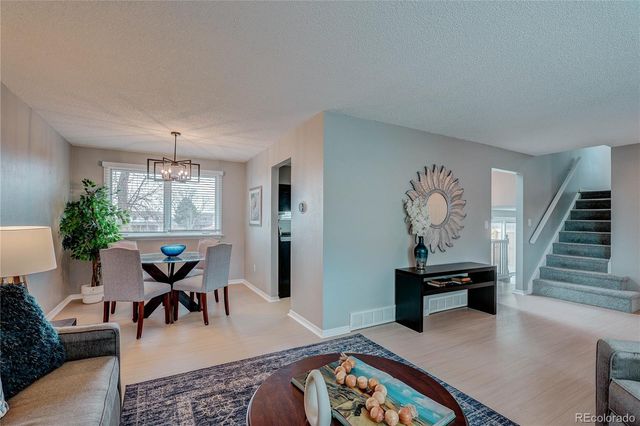 1424 S Simms Street, Lakewood, CO 80232