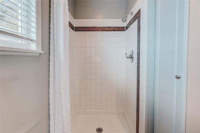 1424 S Simms Street, Lakewood, CO 80232