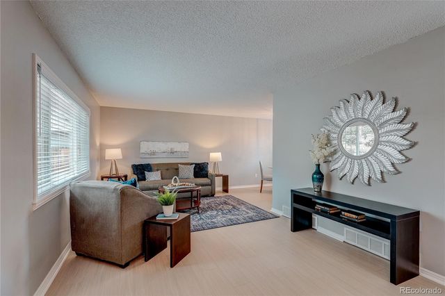 1424 S Simms Street, Lakewood, CO 80232