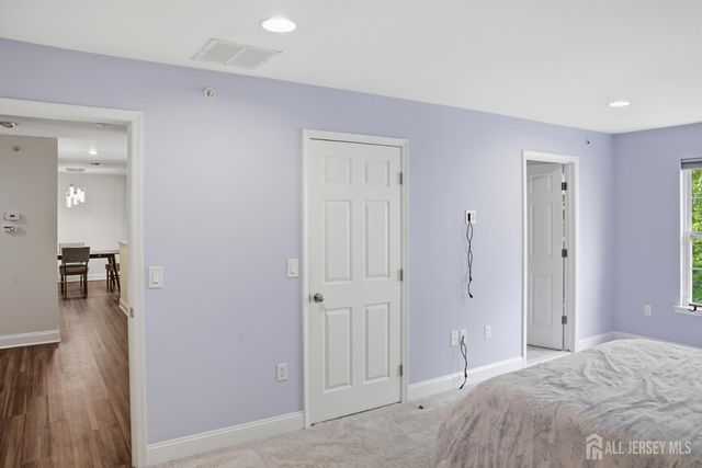 27 Forest Drive, Piscataway, NJ 08854