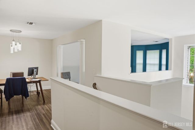 27 Forest Drive, Piscataway, NJ 08854