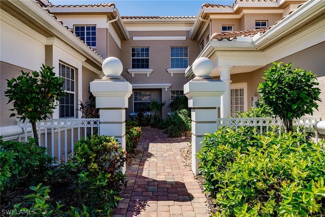 3940 Deer Crossing CT 4-203, Naples, FL 34114
