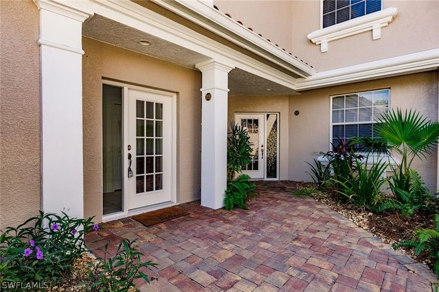 3940 Deer Crossing CT 4-203, Naples, FL 34114
