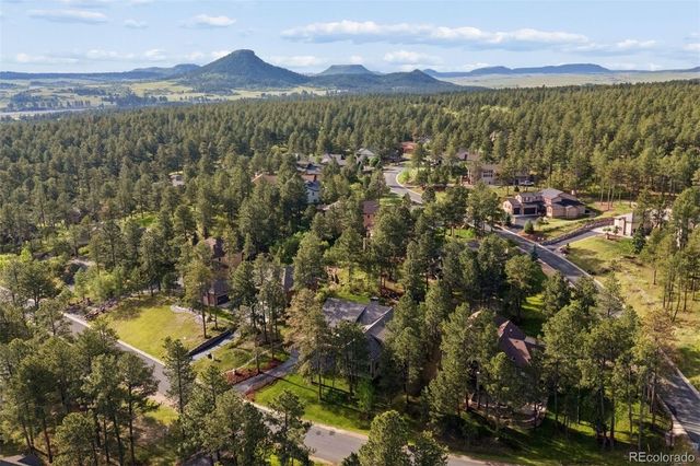 672 Cumberland Road, Larkspur, CO 80118