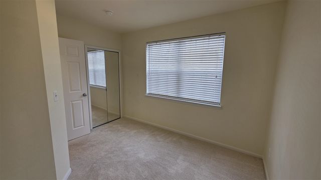 1547 Cass Lake Road, Keego Harbor, MI 48320