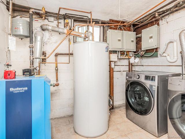 2096 Central Park Avenue, Yonkers, NY 10710