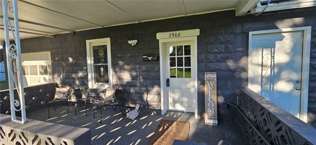 2908 Woodrow St, Liberty Boro, PA 15133