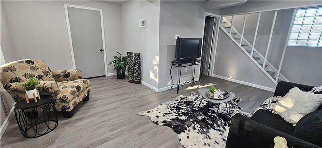 2908 Woodrow St, Liberty Boro, PA 15133