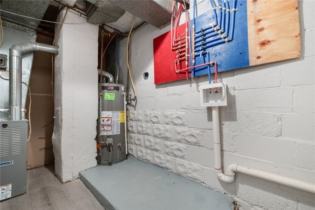 2908 Woodrow St, Liberty Boro, PA 15133