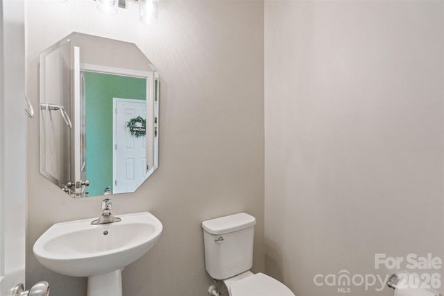 1401 Kings Grove Drive, York, SC 29745
