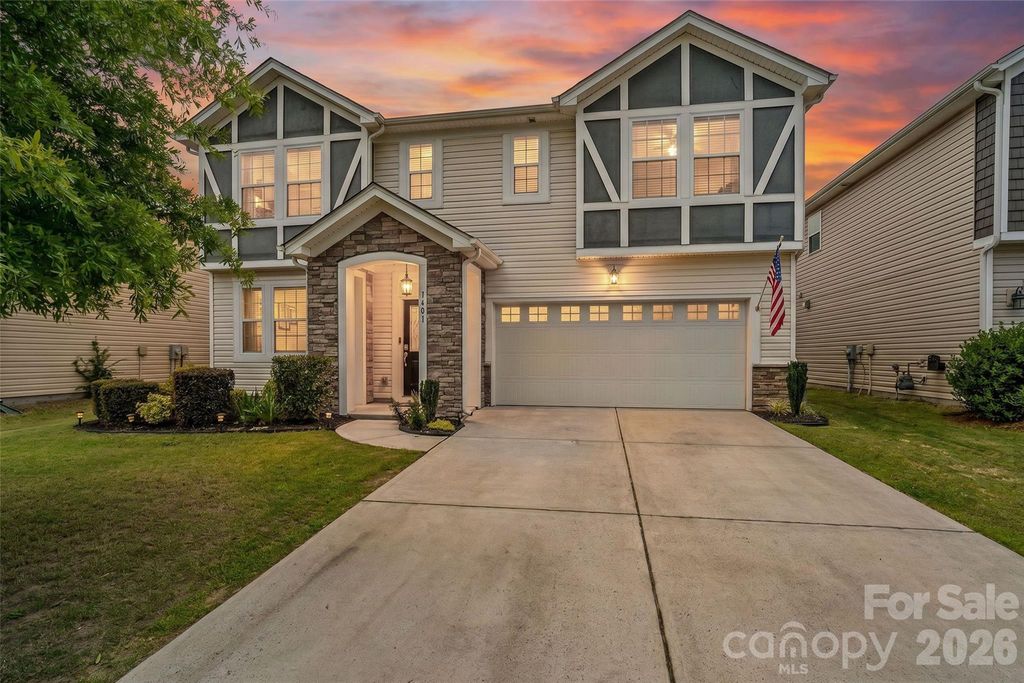 1401 Kings Grove Drive, York, SC 29745