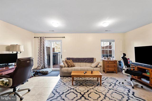 3476 AVIARY WAY, Woodbridge, VA 22192