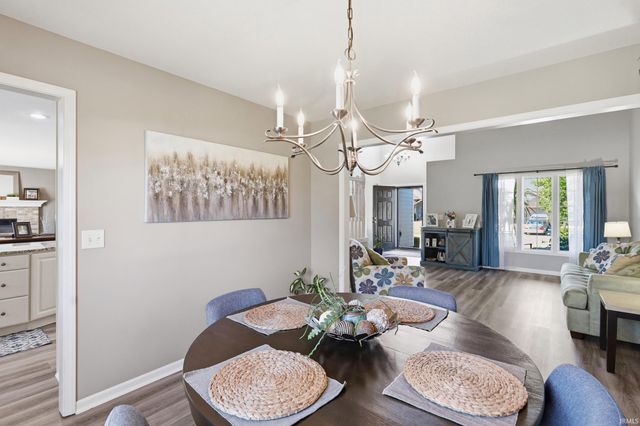 3221 Caledon Place, Fort Wayne, IN 46818