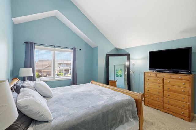 3221 Caledon Place, Fort Wayne, IN 46818
