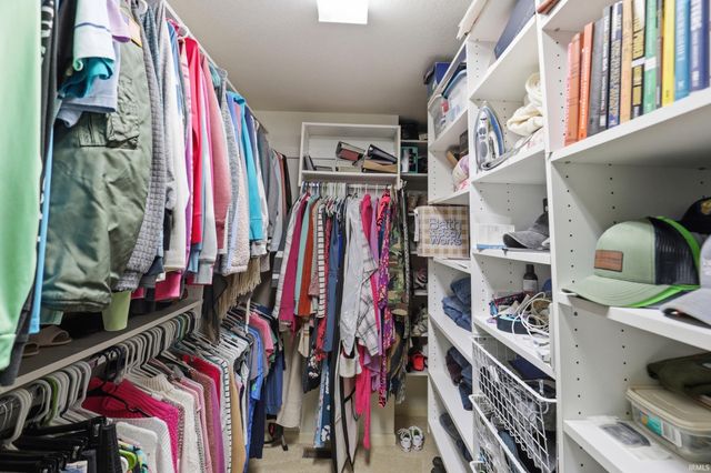 3221 Caledon Place, Fort Wayne, IN 46818