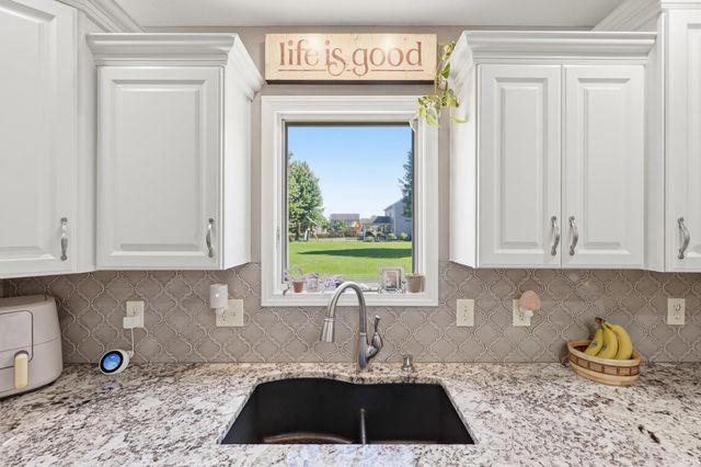 3221 Caledon Place, Fort Wayne, IN 46818