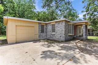 9418 Bertwood Street, Houston, TX 77016