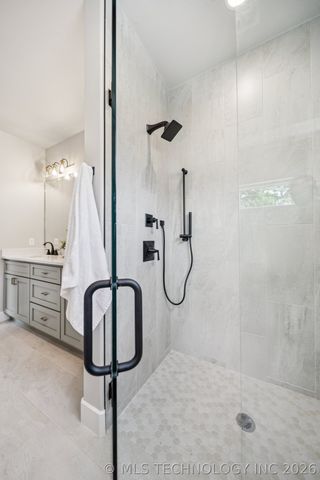 212 S Bluff Street B, Catoosa, OK 74015