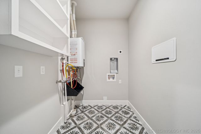 212 S Bluff Street B, Catoosa, OK 74015