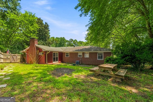 107 Pinecrest Circle, Dallas, GA 30132