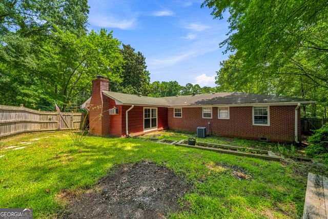 107 Pinecrest Circle, Dallas, GA 30132