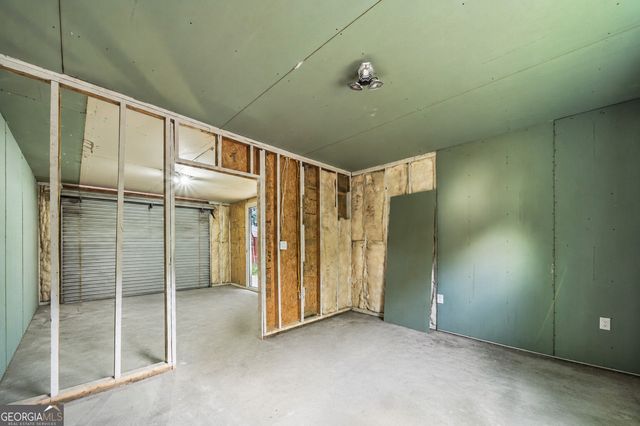 107 Pinecrest Circle, Dallas, GA 30132
