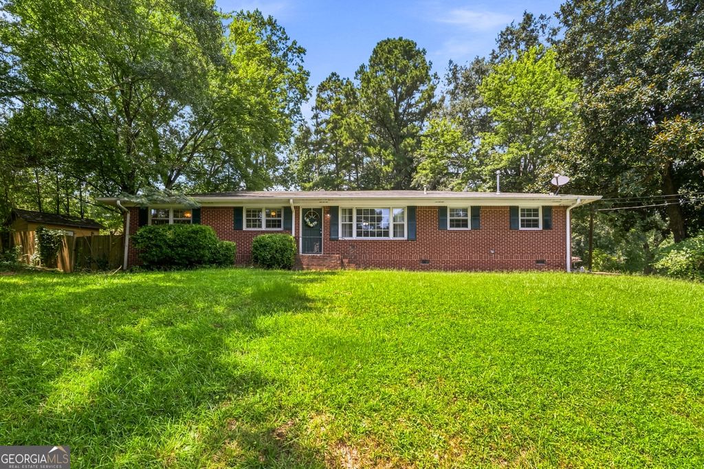 107 Pinecrest Circle, Dallas, GA 30132