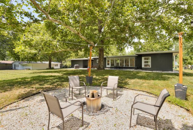 2316 Wakonda View Drive, Des Moines, IA 50321