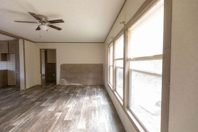 433 Busby Lane, Pineville, MO 64856