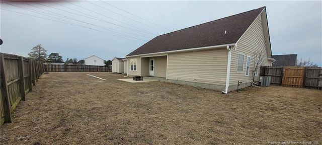 409 Lewis Clark Drive, Hope Mills, NC 28348