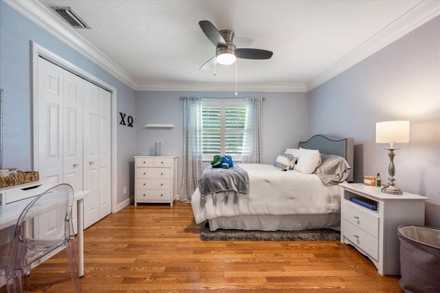 14832 PADDOCK Drive, Wellington, FL 33414