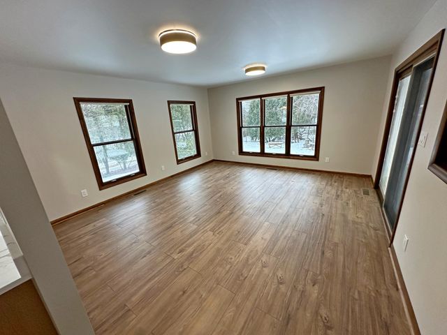 8440 Van Buren Court, Munster, IN 46321